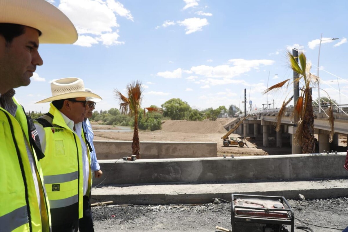 Presenta 98% de avance construcción del puente sobre el Río Aguanaval